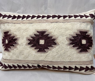 Pillow Chainstitch 16"x24" Navajo