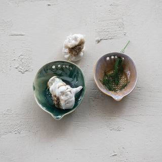 Stoneware Garlic/Ginger Graters with Herb Strippers