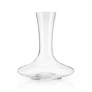 Clear glass wine decanter with wide bottom