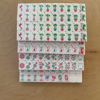 Pearlescent Pink 4-Layer Luxury Mahjong Tiles