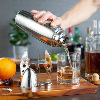 Your Happy Hour is ready to take off with this stainless steel rocket cocktail shaker